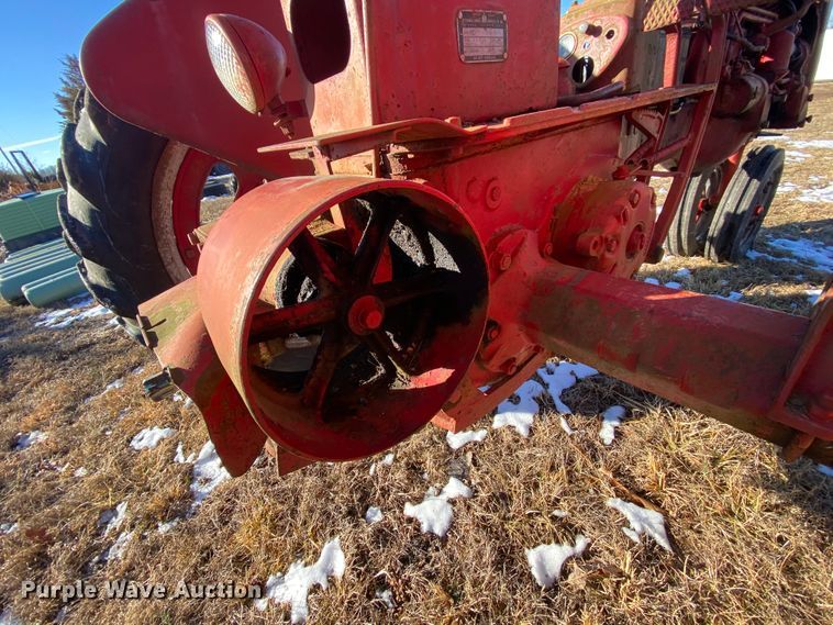 image for item HR9420 Farmall Super C  tractor