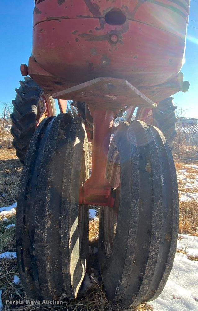 image for item HR9420 Farmall Super C  tractor