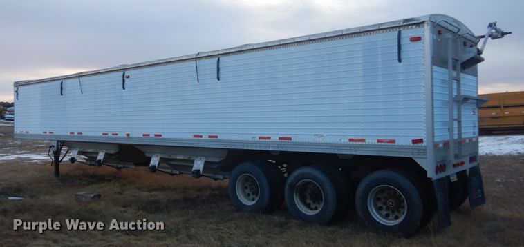 image for item HS9766 1998 Timpte grain trailer
