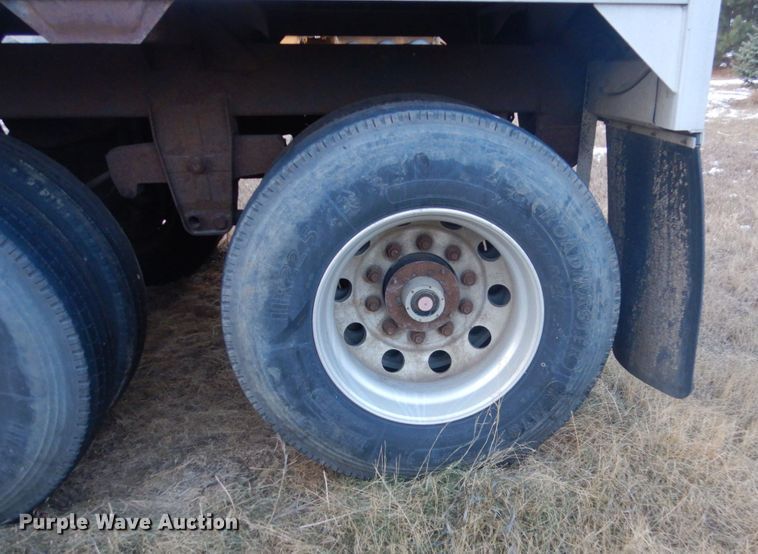 image for item HS9766 1998 Timpte grain trailer