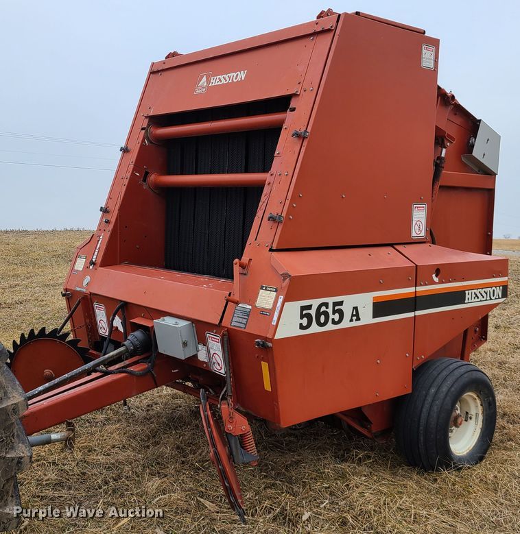 image for item IA9248 1994 Hesston 565A  round baler