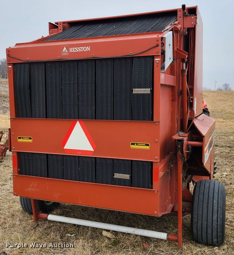 image for item IA9248 1994 Hesston 565A  round baler