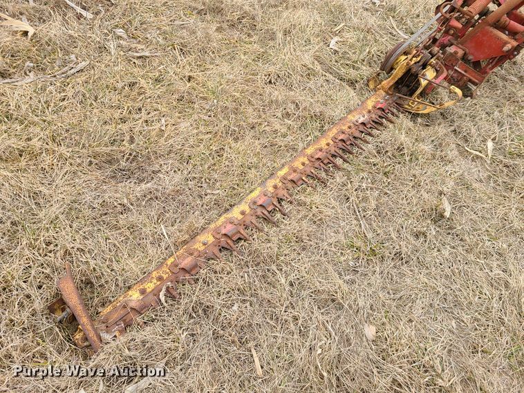image for item IA9249 Sperry New Holland 451 sickle mower