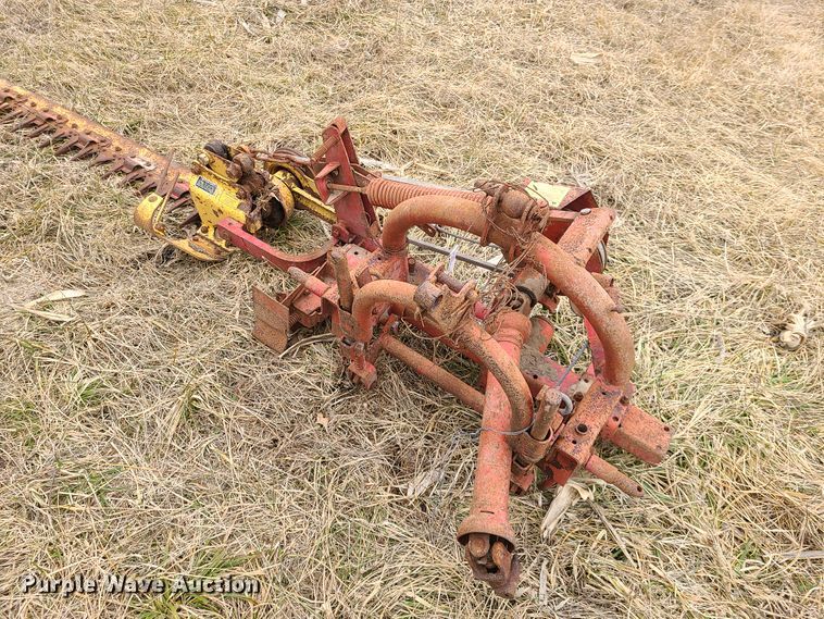 image for item IA9249 Sperry New Holland 451 sickle mower
