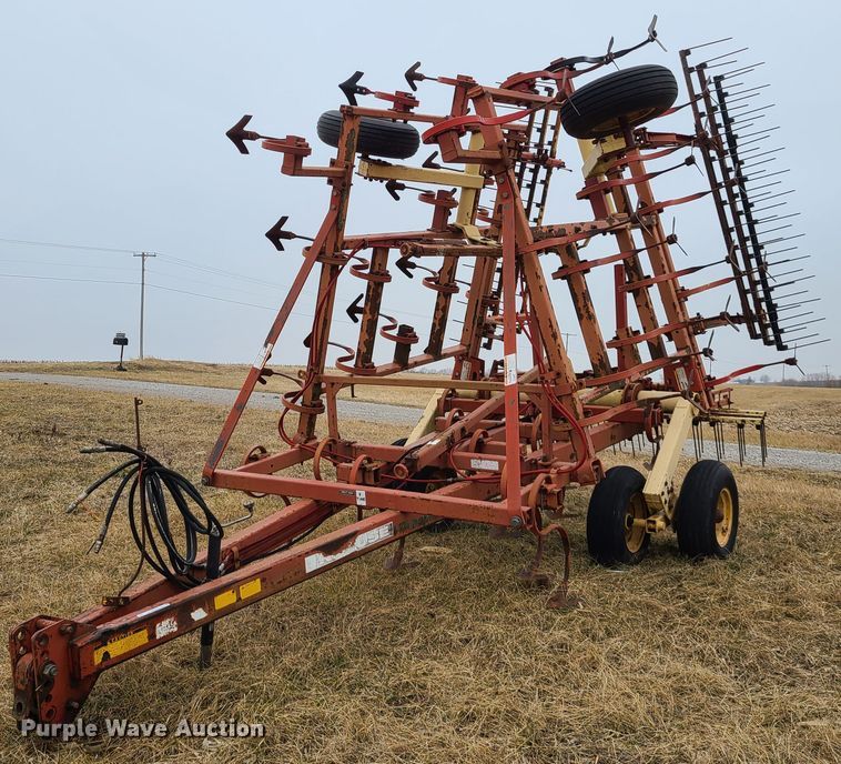 image for item IA9250 Krause 4223  field cultivator
