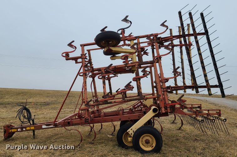 image for item IA9250 Krause 4223  field cultivator