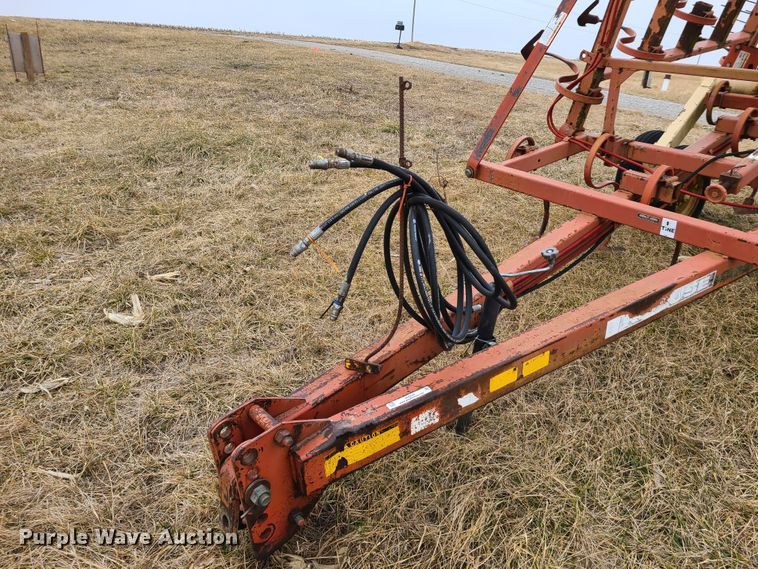 image for item IA9250 Krause 4223  field cultivator