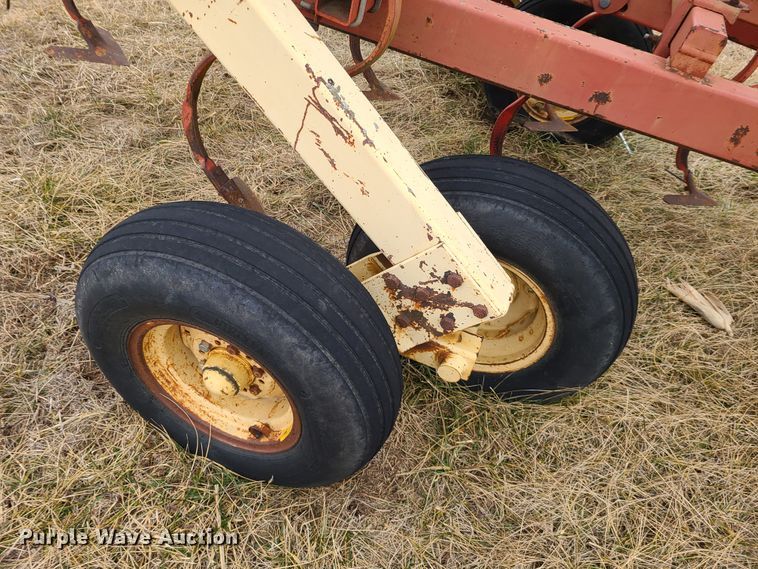 image for item IA9250 Krause 4223  field cultivator