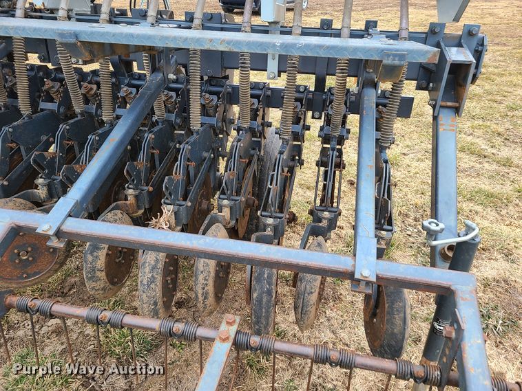 image for item IA9251 CrustBuster DR3400  grain drill