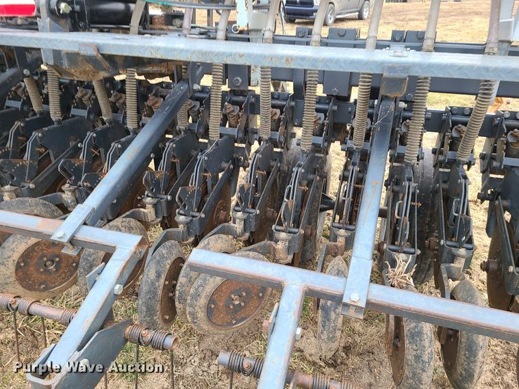 image for item IA9251 CrustBuster DR3400  grain drill