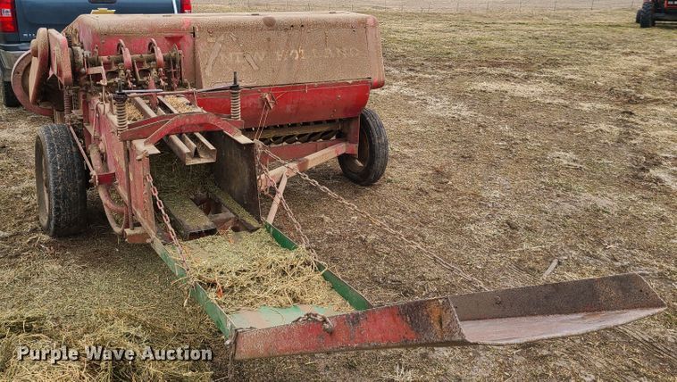 image for item IA9252 New Holland S67  small square baler