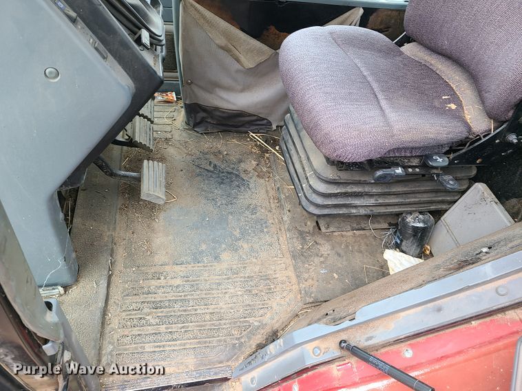 image for item IA9255 1989 Case IH 7110  tractor