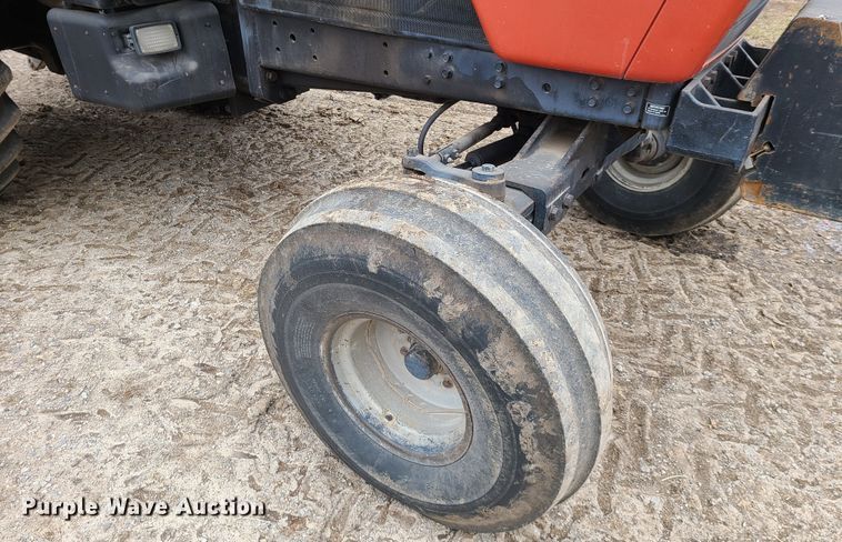 image for item IA9255 1989 Case IH 7110  tractor