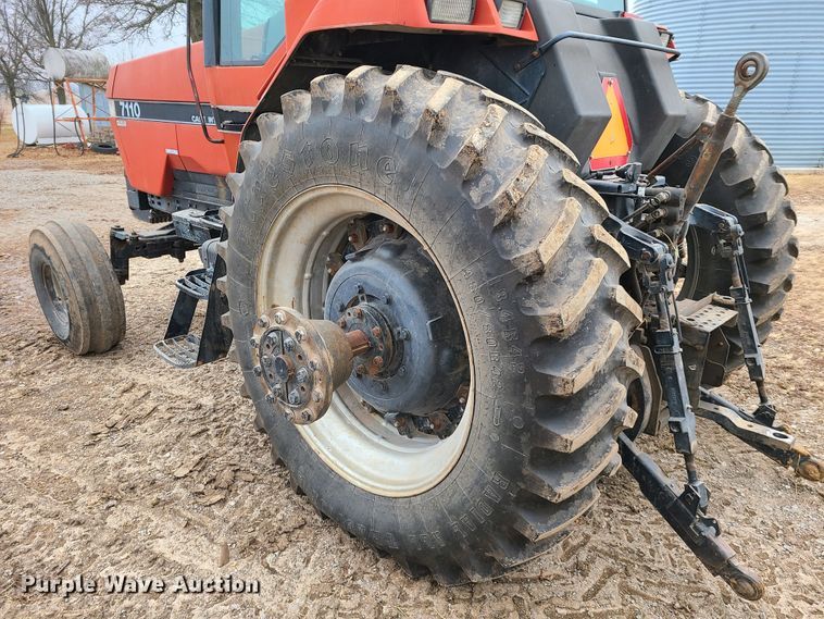 image for item IA9255 1989 Case IH 7110  tractor