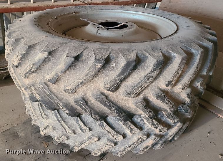 image for item IA9255 1989 Case IH 7110  tractor