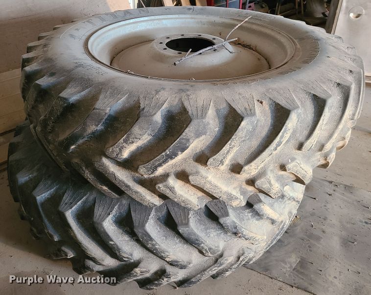 image for item IA9255 1989 Case IH 7110  tractor