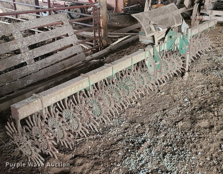 image for item IA9256 John Deere rotary hoe