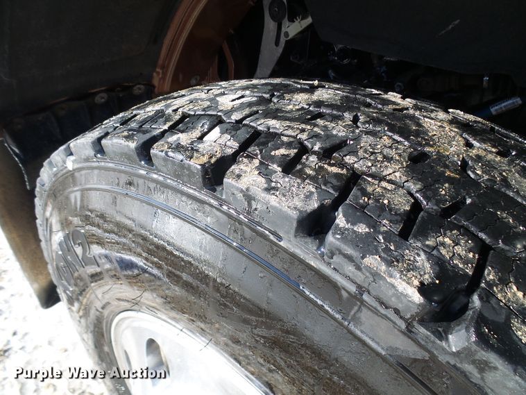 image for item DC2765 2013 Peterbilt 389  semi truck