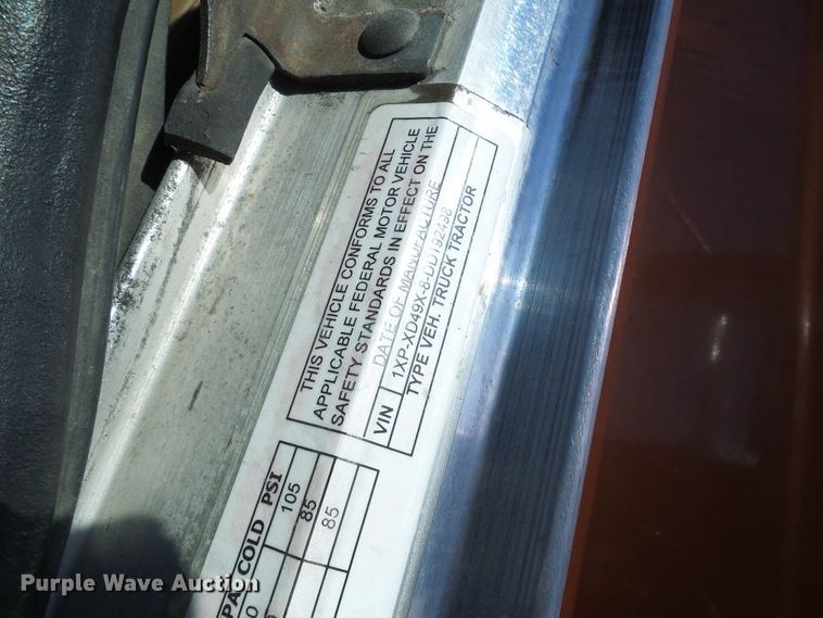 image for item DC2765 2013 Peterbilt 389  semi truck