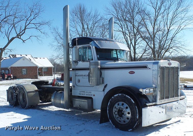image for item DC2767 2003 Peterbilt 379  semi truck