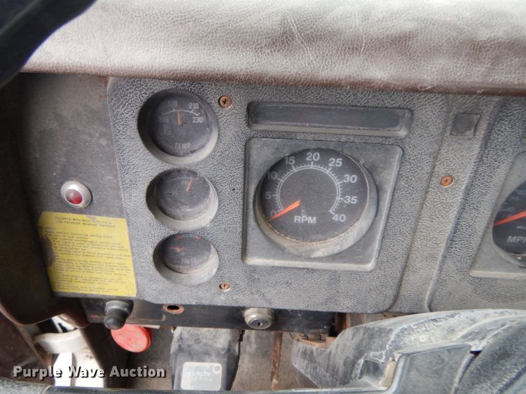 image for item DF6347 1989 International 1954  truck cab and chassis