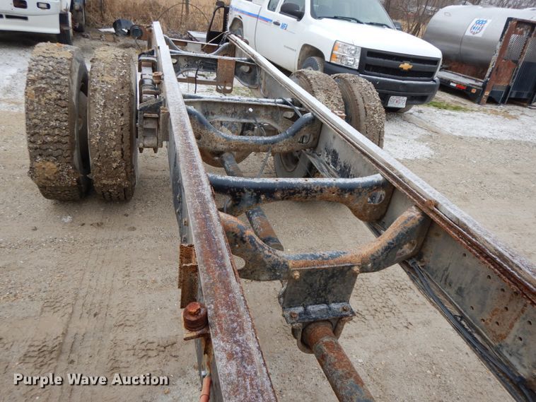 image for item DF6347 1989 International 1954  truck cab and chassis