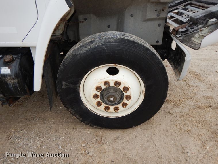 image for item DF6347 1989 International 1954  truck cab and chassis