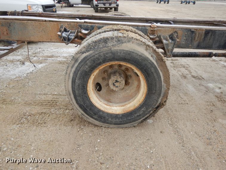 image for item DF6347 1989 International 1954  truck cab and chassis