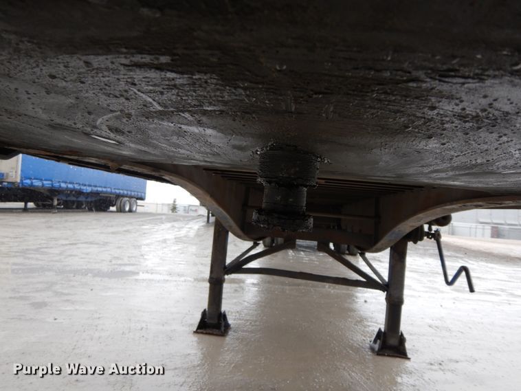 image for item DF6416 2002 Utility  side curtain trailer