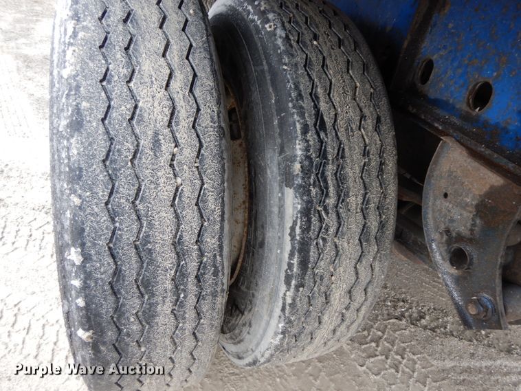 image for item DF6416 2002 Utility  side curtain trailer