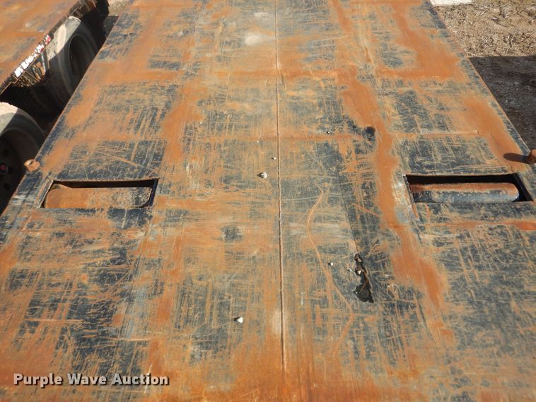 image for item DG8452 2005 Nuttall oilfield trailer