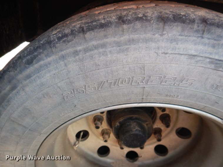 image for item DG8452 2005 Nuttall oilfield trailer