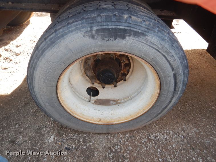 image for item DG8452 2005 Nuttall oilfield trailer