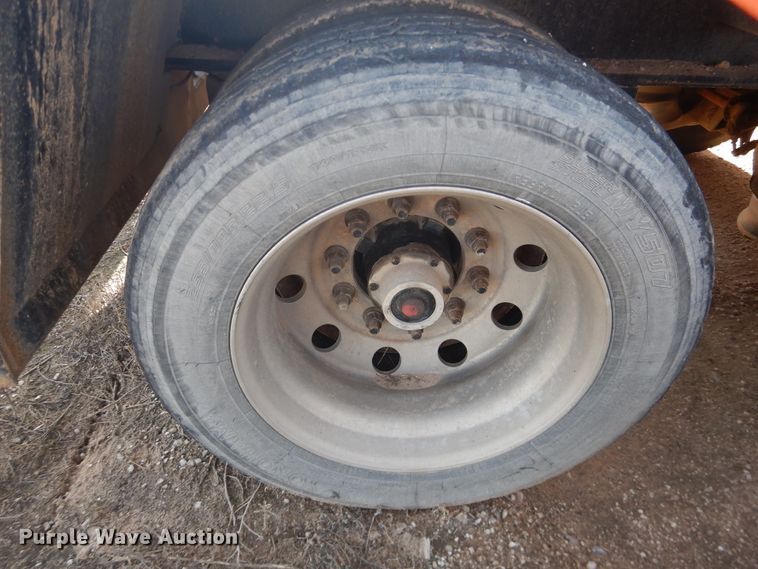 image for item DG8452 2005 Nuttall oilfield trailer