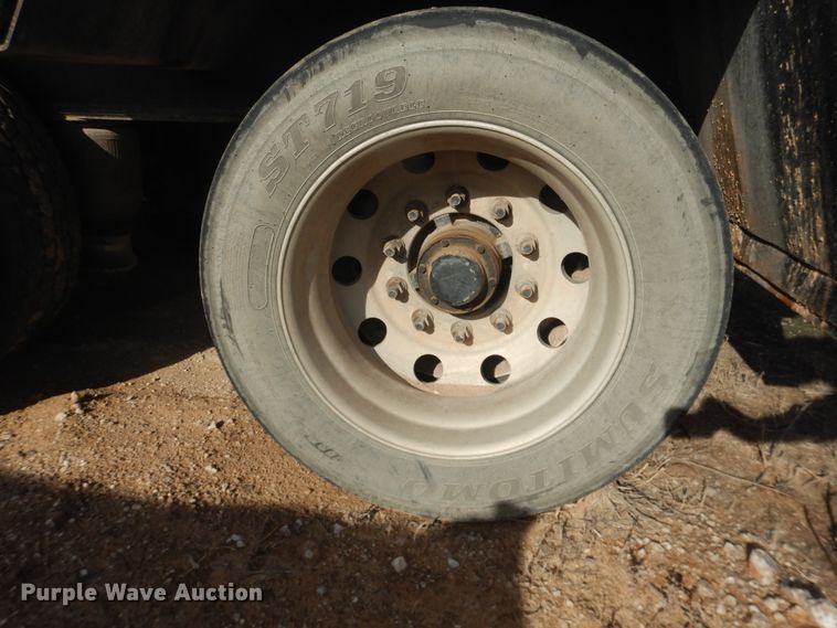 image for item DG8452 2005 Nuttall oilfield trailer