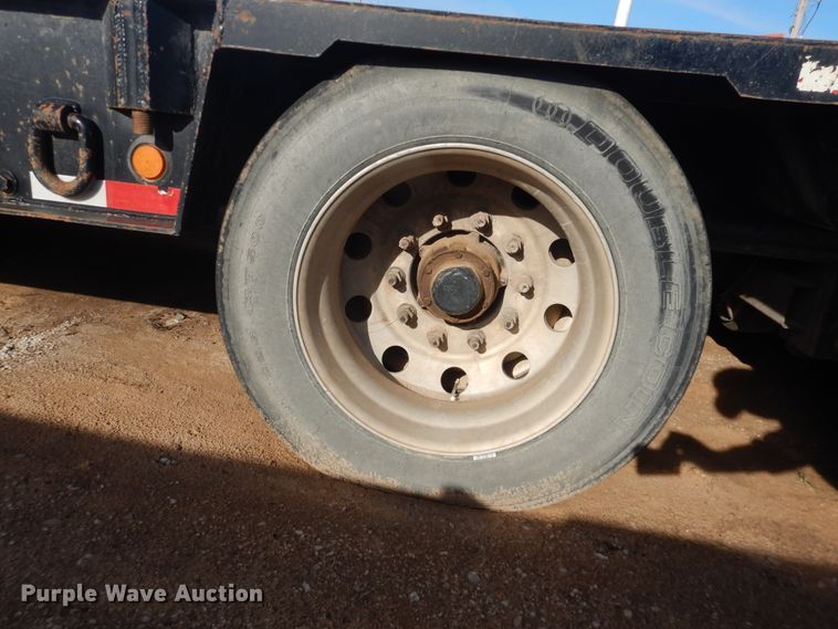 image for item DG8452 2005 Nuttall oilfield trailer