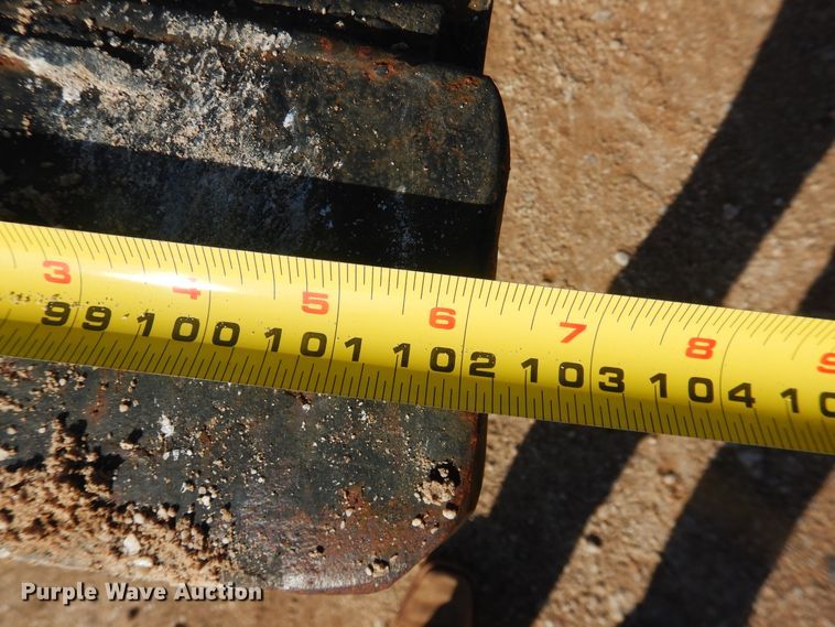 image for item DG8453 1984 Aztec lowboy equipment trailer