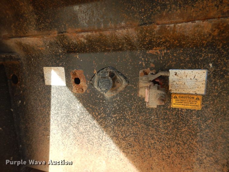 image for item DG8457 2007 Trail King TK120RG-585 oilfield trailer