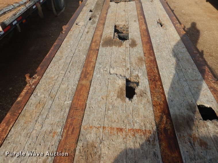 image for item DG8457 2007 Trail King TK120RG-585 oilfield trailer