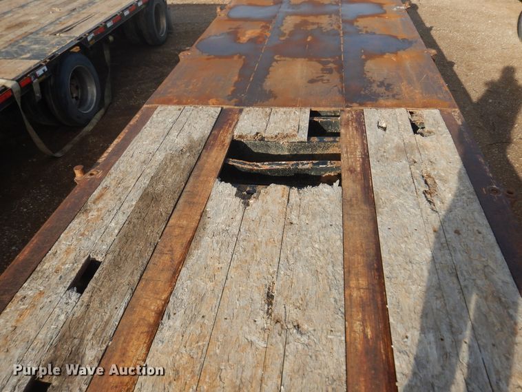 image for item DG8457 2007 Trail King TK120RG-585 oilfield trailer