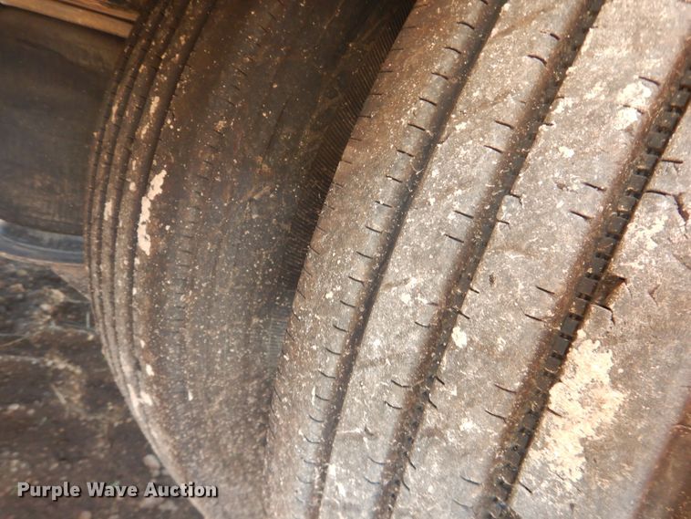 image for item DG8457 2007 Trail King TK120RG-585 oilfield trailer