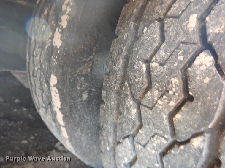 image for item DG8457 2007 Trail King TK120RG-585 oilfield trailer