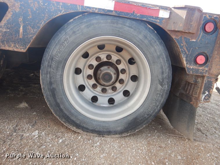 image for item DG8457 2007 Trail King TK120RG-585 oilfield trailer