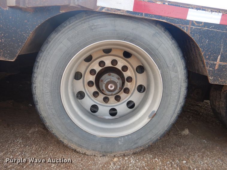 image for item DG8457 2007 Trail King TK120RG-585 oilfield trailer