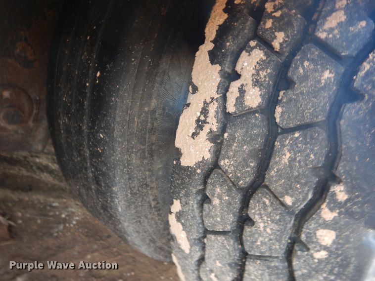 image for item DG8457 2007 Trail King TK120RG-585 oilfield trailer