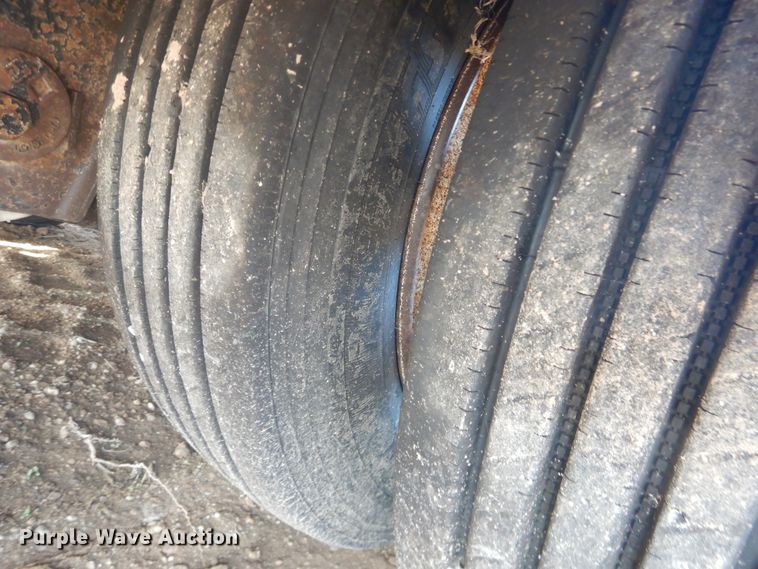 image for item DG8457 2007 Trail King TK120RG-585 oilfield trailer