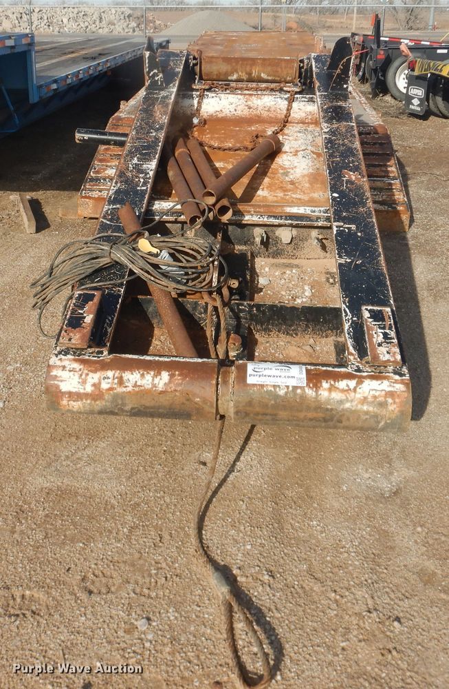 image for item DG8458 2008 Dragon oilfield trailer