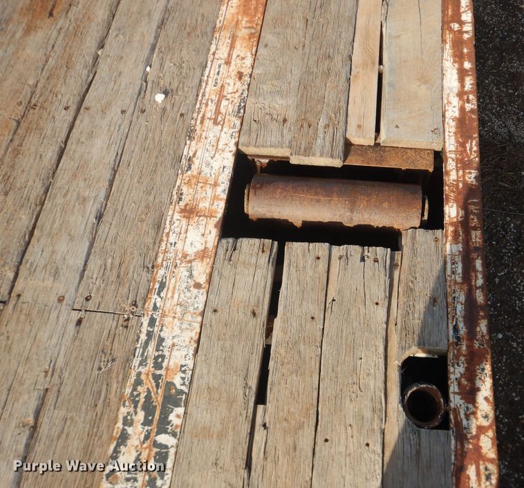 image for item DG8458 2008 Dragon oilfield trailer