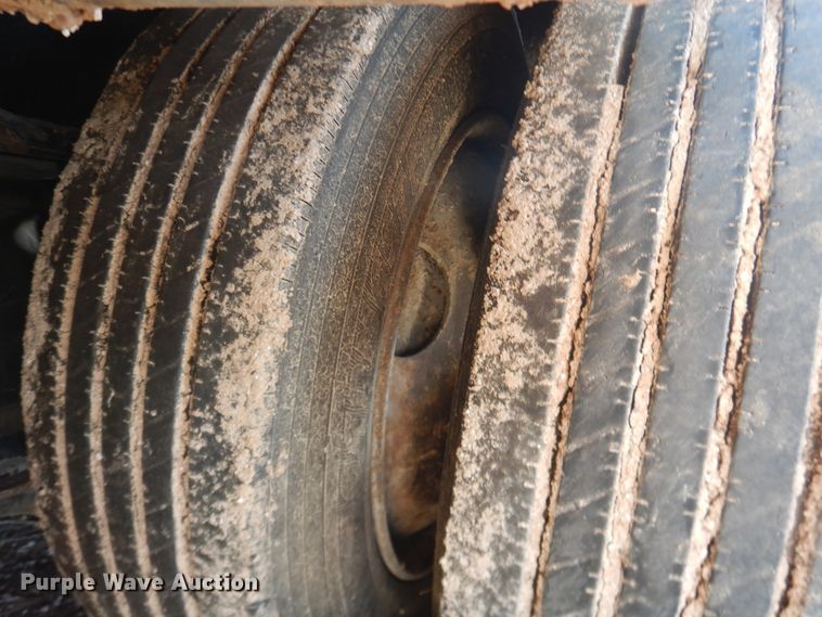 image for item DG8458 2008 Dragon oilfield trailer