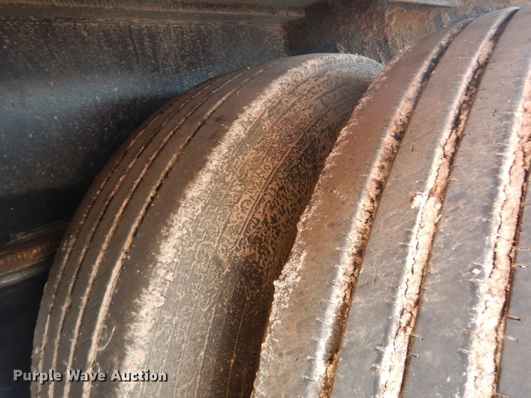 image for item DG8458 2008 Dragon oilfield trailer